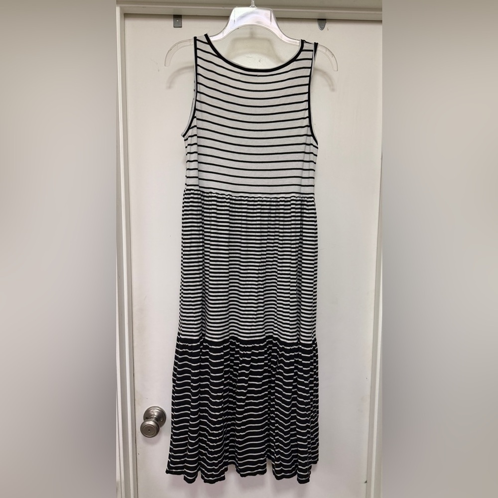 Max Studio Women's Sleeveless Midi Empire Jersey Dress - black/white stripes - S - Picture 5 of 7